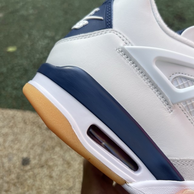 LJR BATCH Air Jordan 4 Retro SB Navy DR5415-100