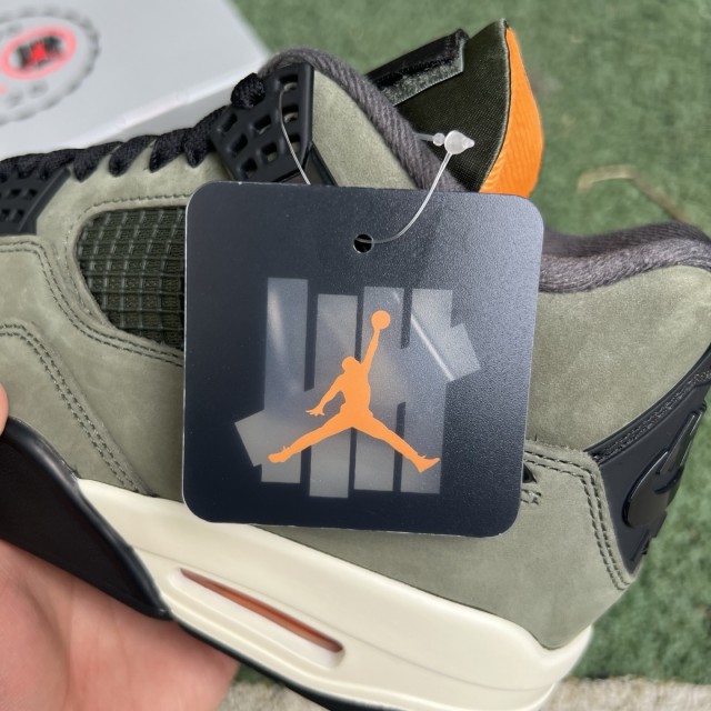 LJR BATCH UNDEFEATED x Air Jordan 4 IB1519-200