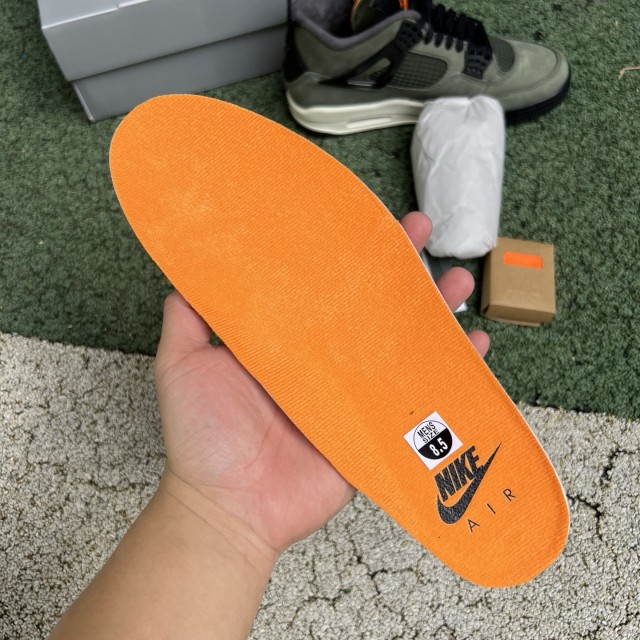 LJR BATCH UNDEFEATED x Air Jordan 4 IB1519-200