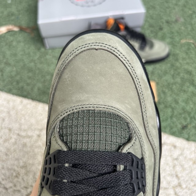 LJR BATCH UNDEFEATED x Air Jordan 4 IB1519-200