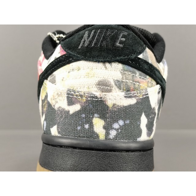 TOP BATCH Supreme x Nike SB Dunk Low "Rammellzee"  FD8778-001