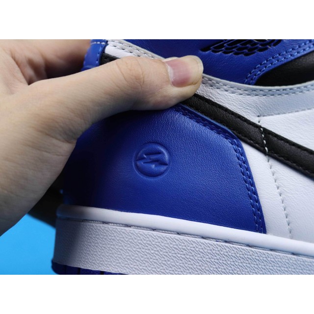 GET BATCH Fragment Design x Air Jordan 1 Retro High OG 716371 040