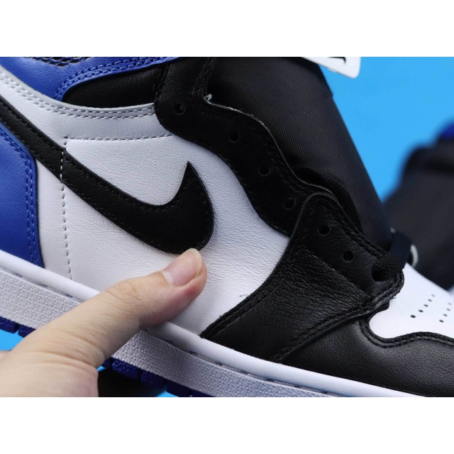GET BATCH Fragment Design x Air Jordan 1 Retro High OG 716371 040
