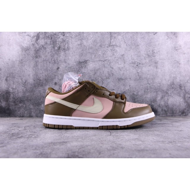 GOD BATCH Stussy x SB Dunk Low Pro "Cherry" 304292 671