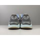 X BATCH Adidas Yeezy 700 "Carbon Blue" FW2498