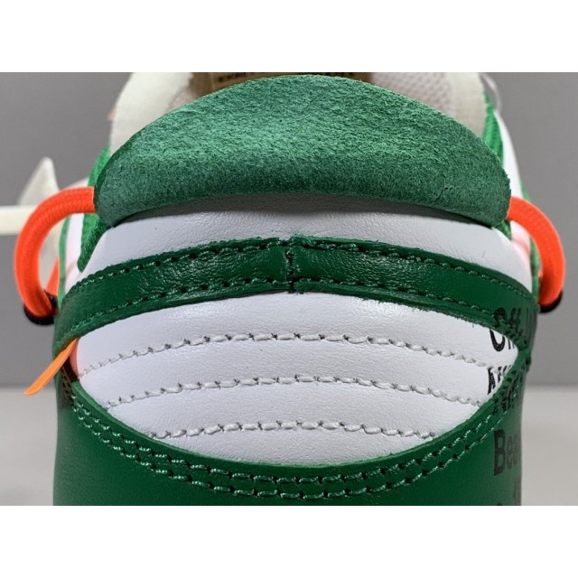 GD BATCH Off-White x Futura x NK SB Dunk Low CT0856-100