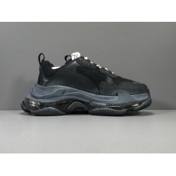 GT Batch Unisex Balenciaga Triple S 541624 W09E1 1000